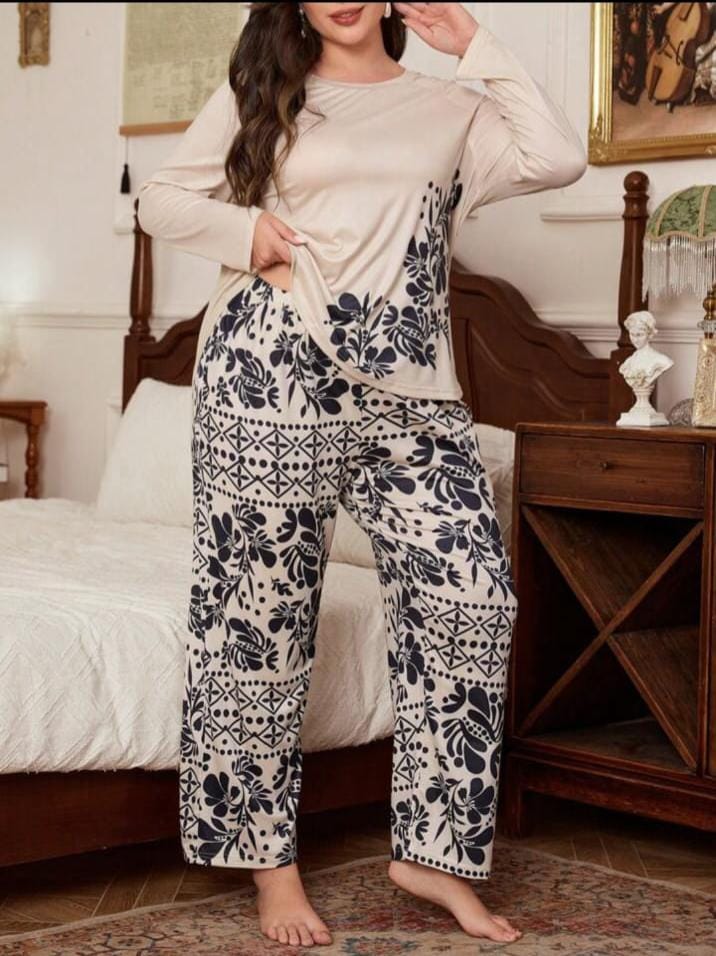 White Leaves Printed Nightwear